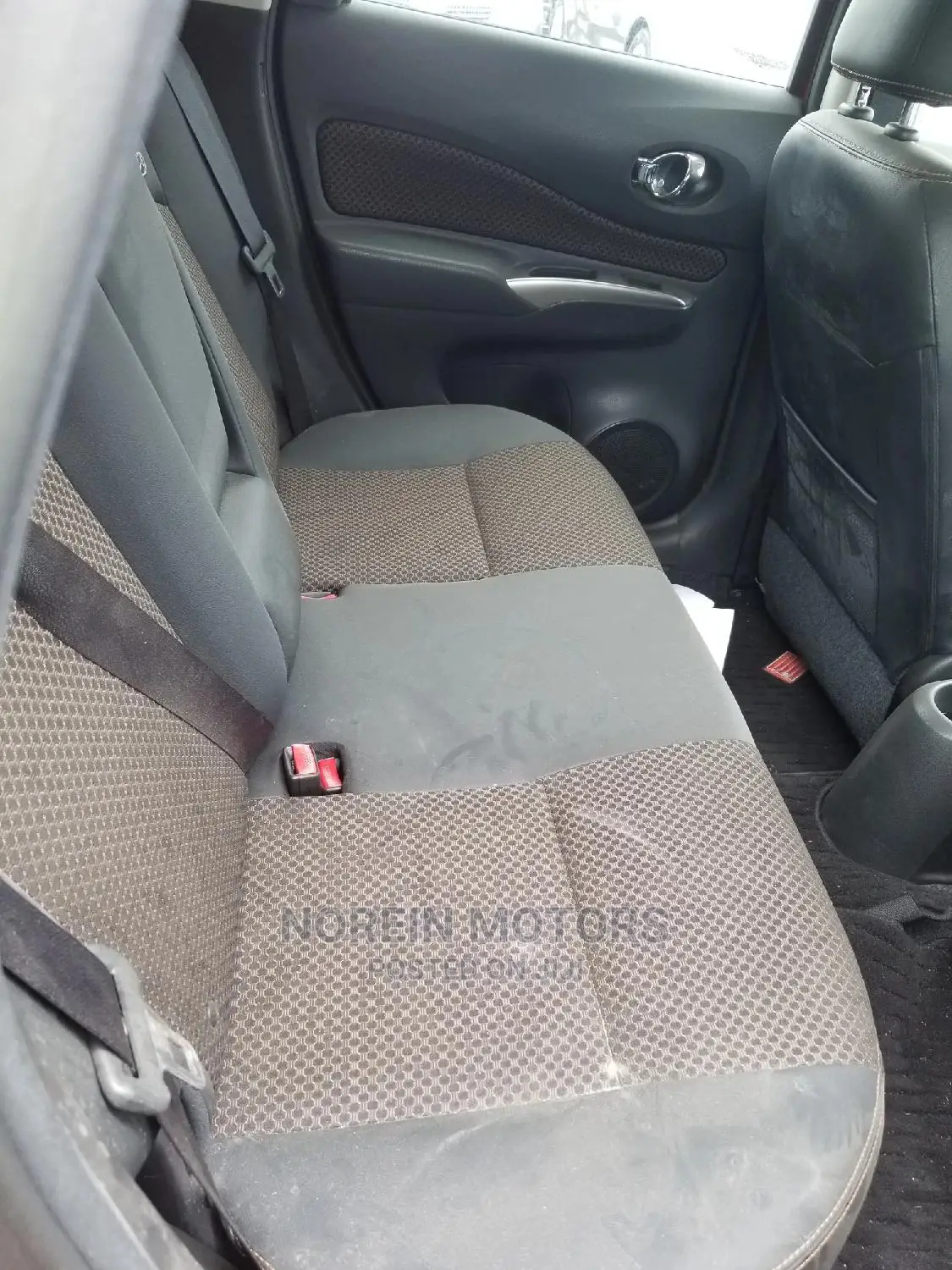 Nissan Note 2015 Red