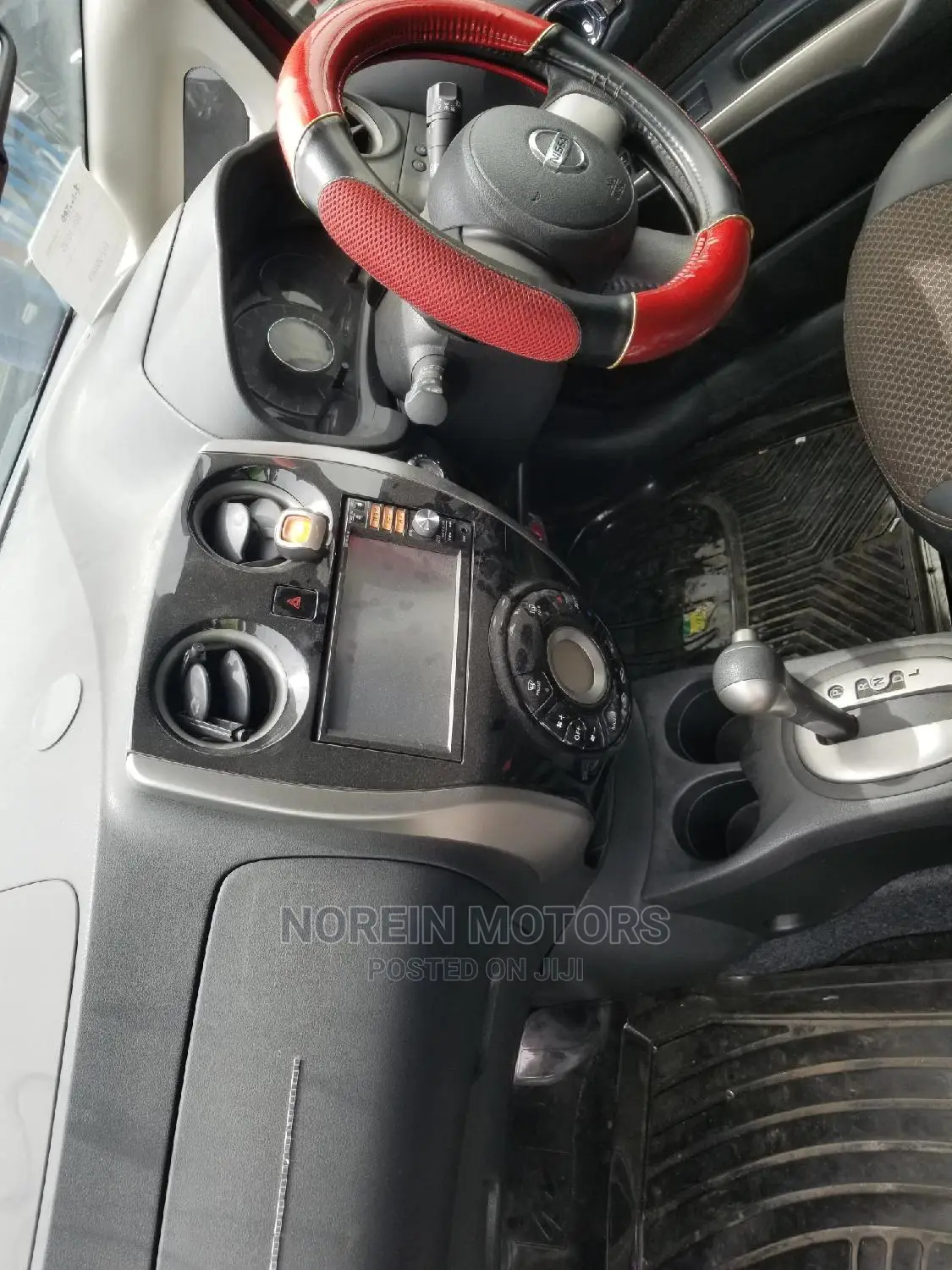 Nissan Note 2015 Red