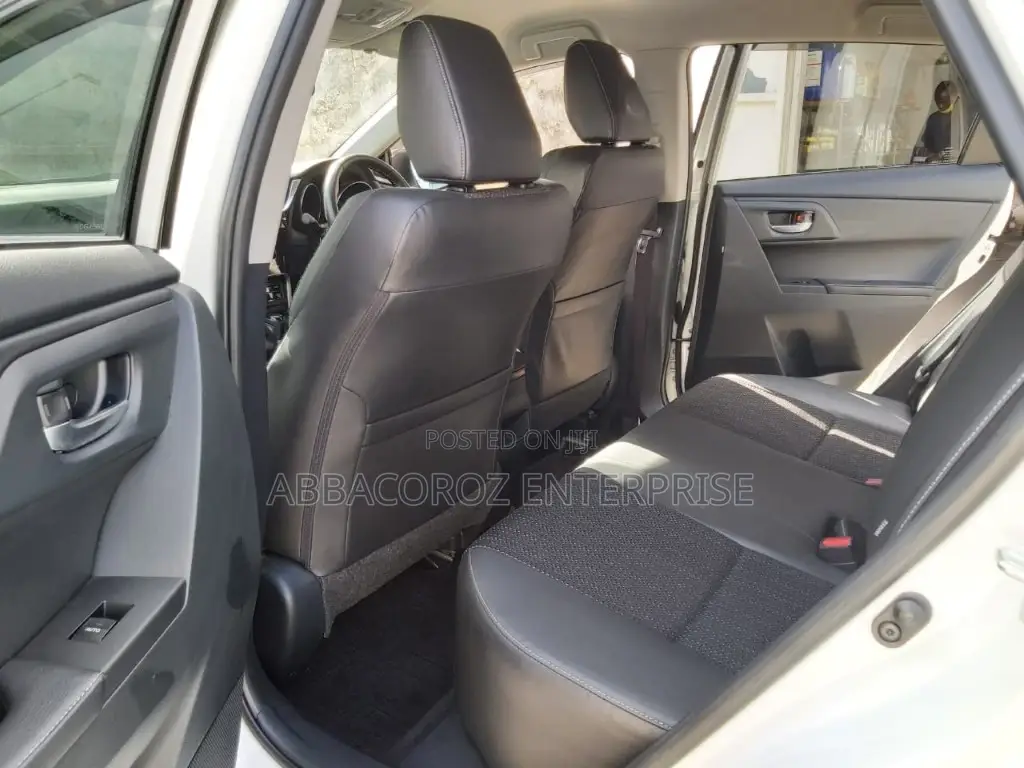 Toyota Auris 2015 White