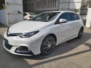 Toyota Auris 2015 White