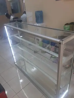 5mm Thick Shop Display