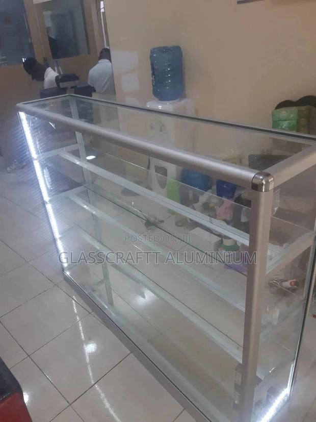 5mm Thick Shop Display
