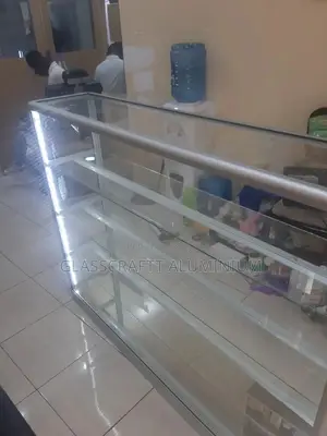5mm Thick Shop Display