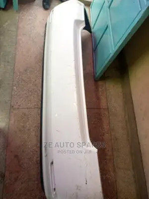 Nze 2005 Back Bumper