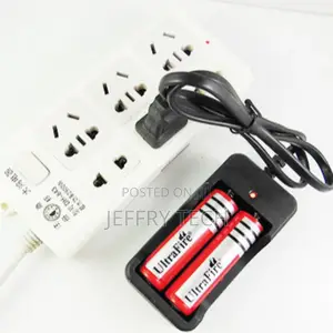 2 Slots 18650 AC 110V 220V Dual for 18650 Battery 4.2V Rech