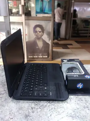 Laptop HP Stream Laptop 4GB Intel Celeron SSD 60GB