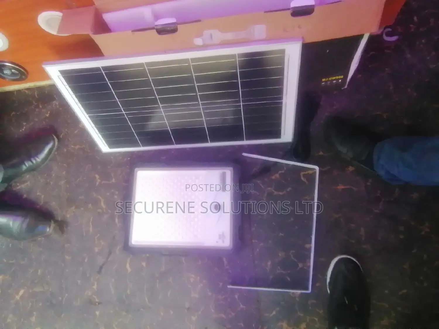200W MJ-DW902 IP67 Waterproof Solar Flood Light With Cctv