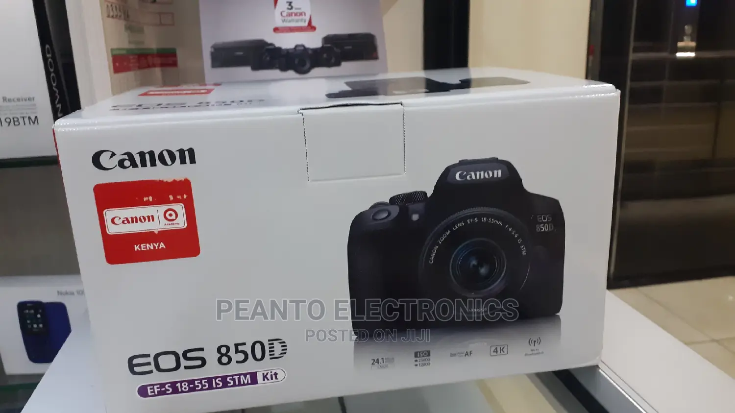Canon EOS 850D DSLR Camera With 18-55mm Lens