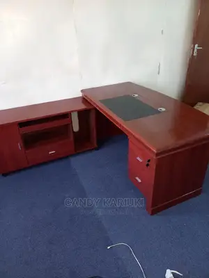 Executive Office Desk 1.6m