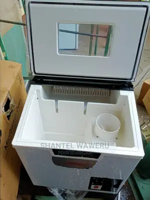 Ice Cube Machine
