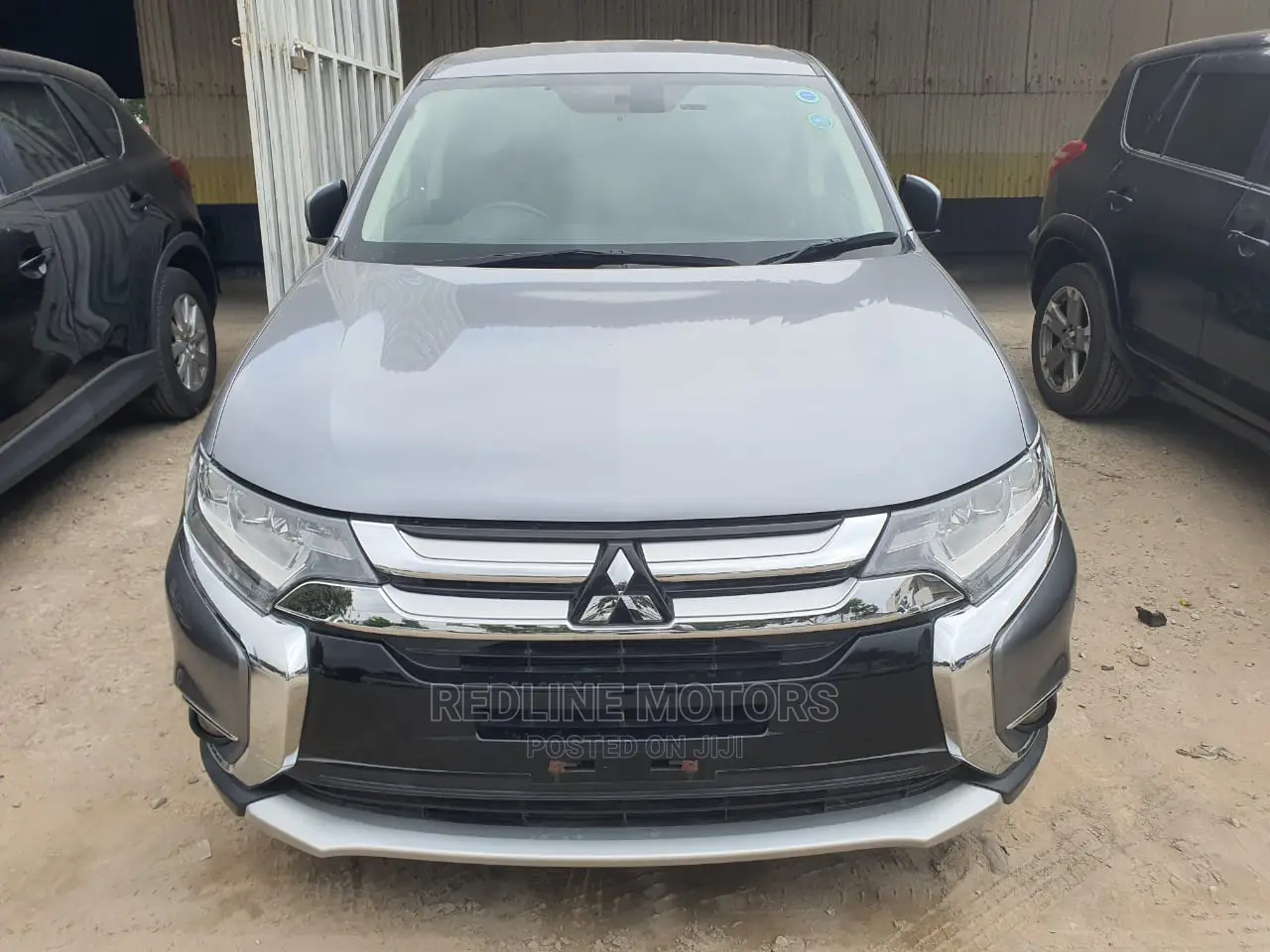 Mitsubishi Outlander 2016 Matt Black
