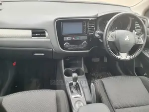 Mitsubishi Outlander 2016 Matt Black