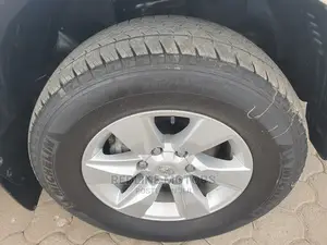Toyota Land Cruiser Prado 2018 2.8 Off White