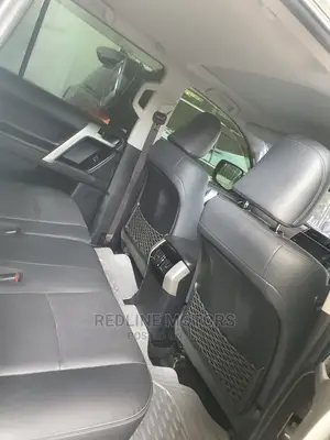 Toyota Land Cruiser Prado 2018 2.8 Off White