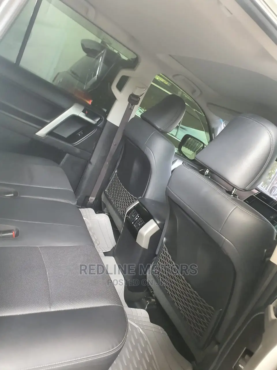 Toyota Land Cruiser Prado 2018 2.8 Off White