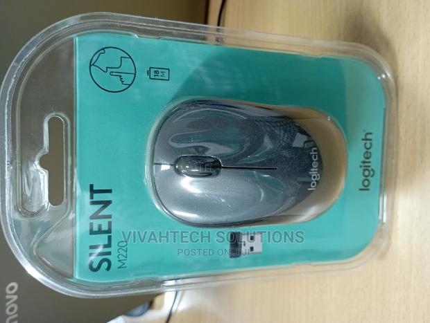 Silent Wireless Mouse Logitech M220 - main view