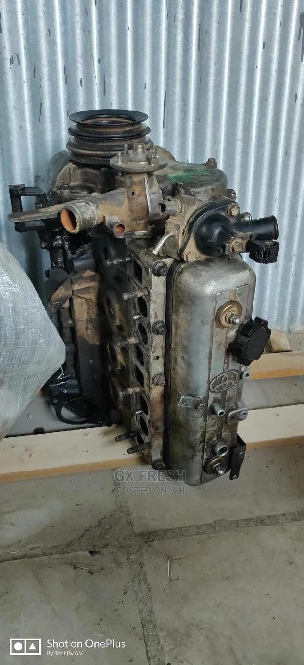 Toyota Townace Old Shape Engine Spares - thumbnail 2