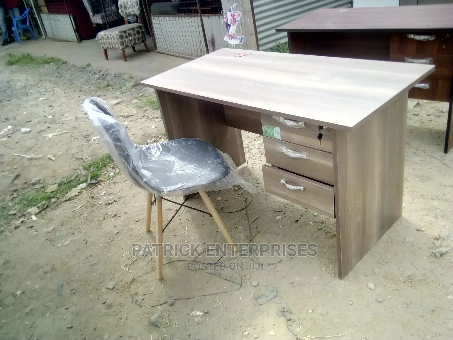 1.2 Office Desk Plus Eames Chair