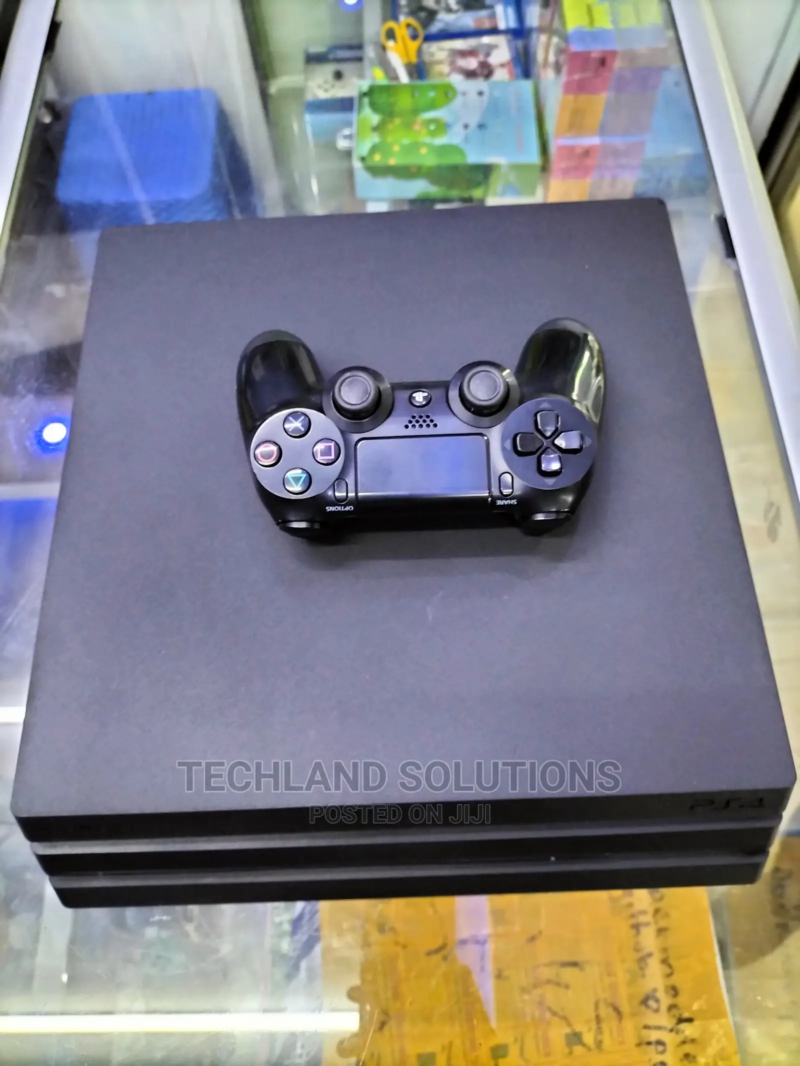 Ps4 PRO Chipped With 17 Games ! 