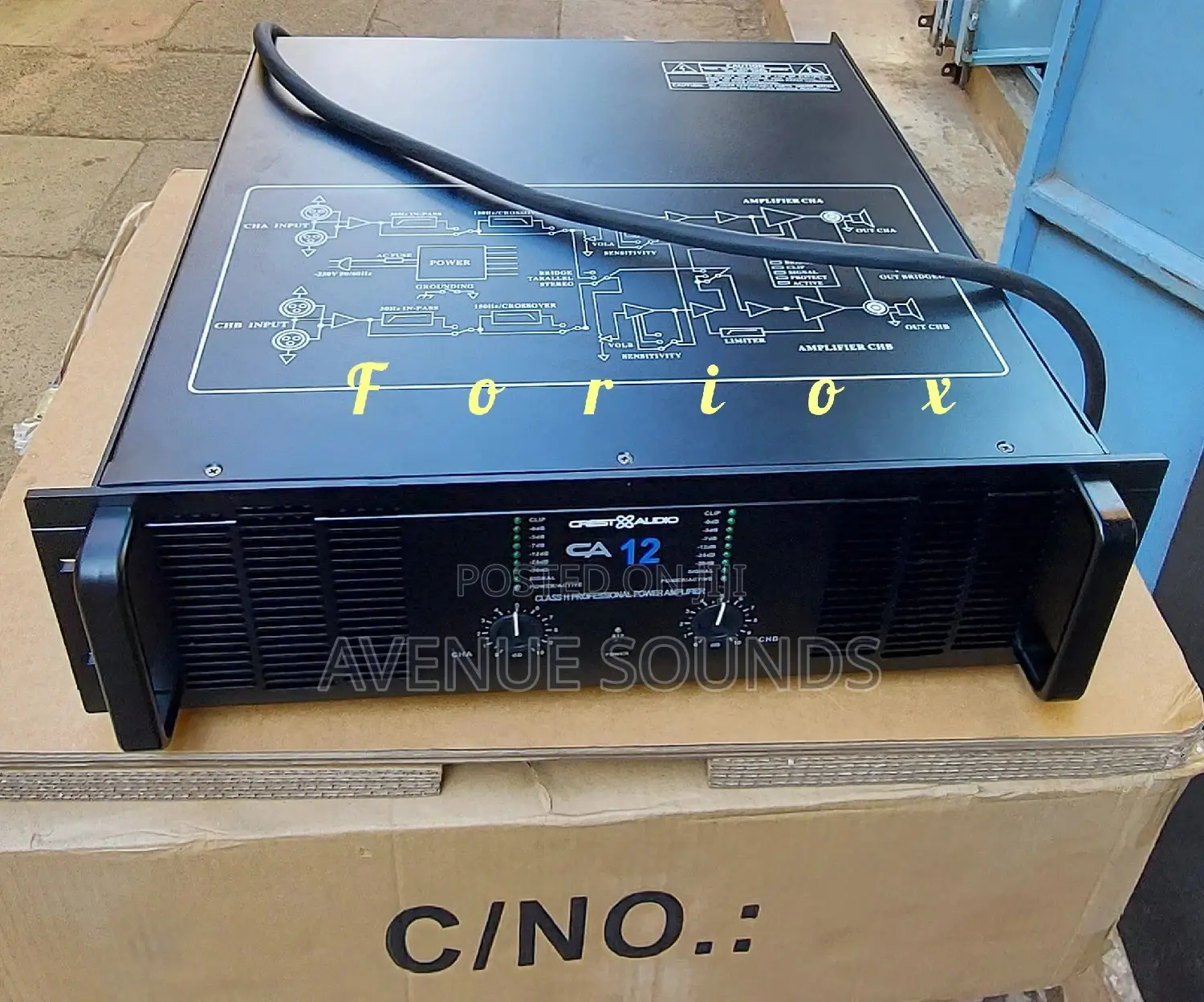 Crest Audio Amplifier