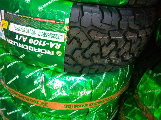 225/65r17 Roadcruza - main view