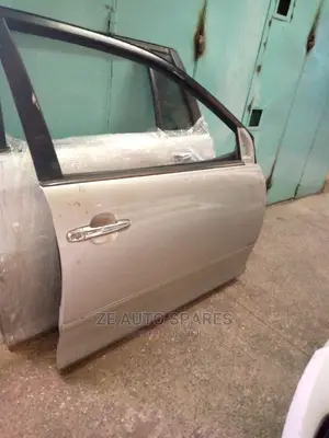 Toyota Premio 240 2005 Rhs Door