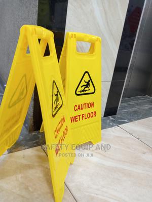 Caution Slippery Floor Hazard - thumbnail 2