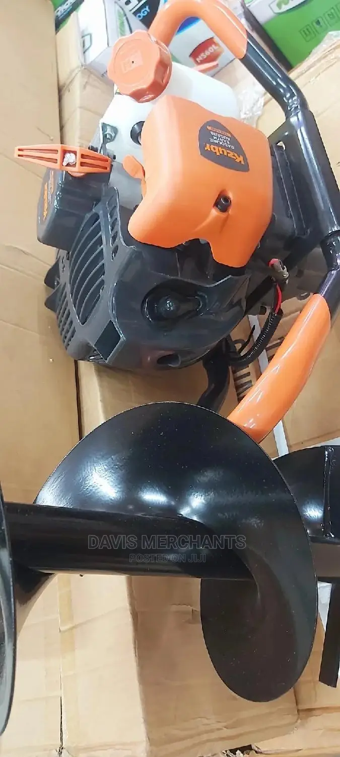 Earth Auger With Three Bits