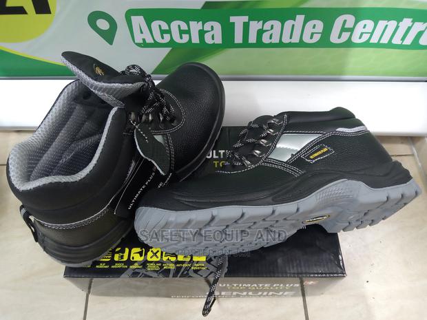 Safety Boots-Water Repellent Boots With Steel Midsole