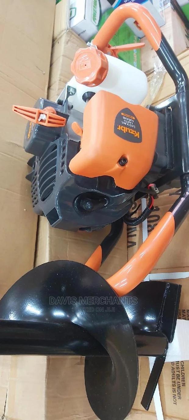 Kzubr Gasoline 52 Ccearth Auger - main view