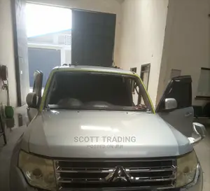 Pajero 2008-2016 Front Windscreen