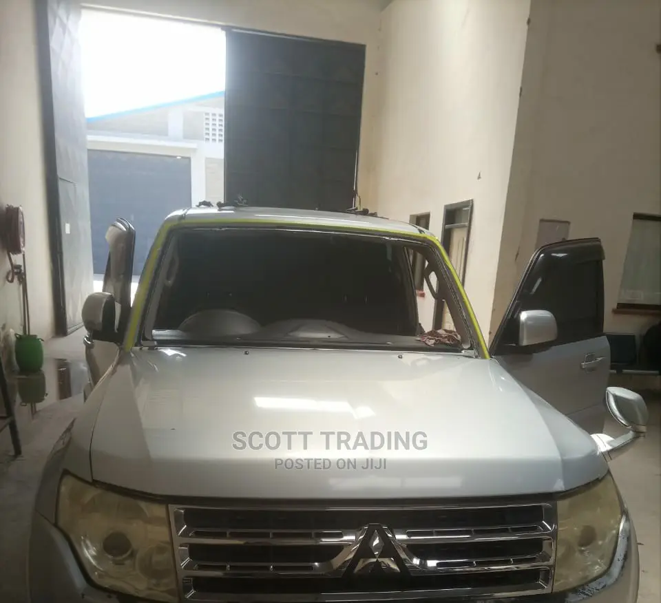 Pajero 2008-2016 Front Windscreen