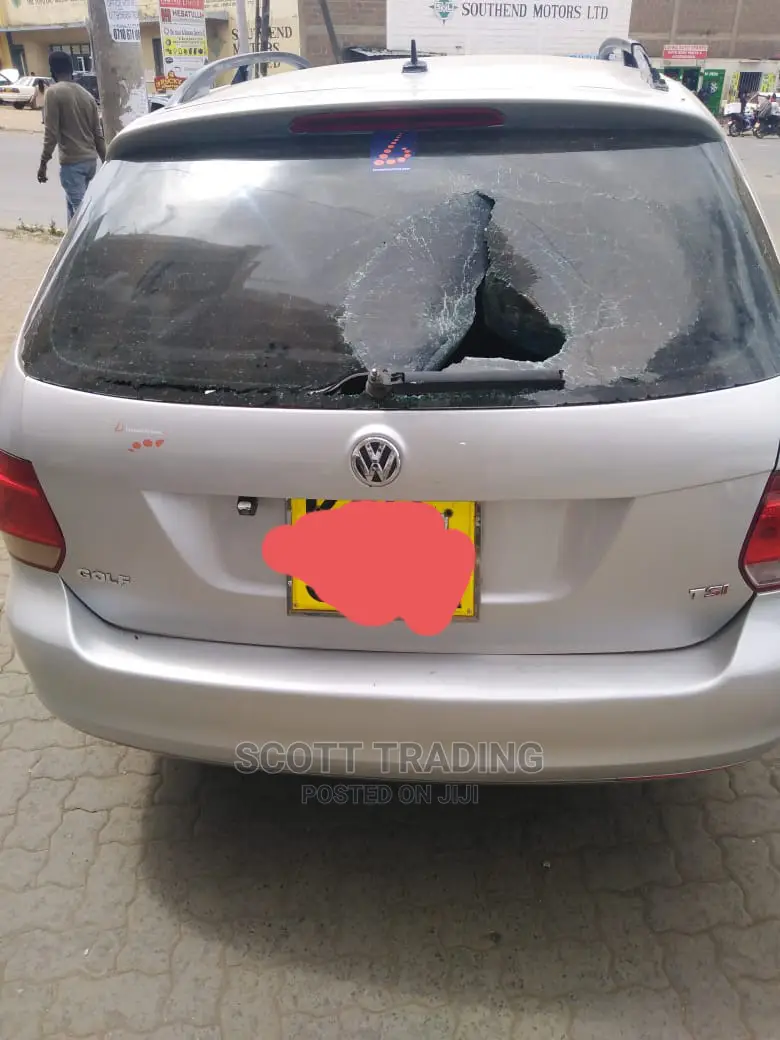 Golf Variant Mk5 Rear Windscreen