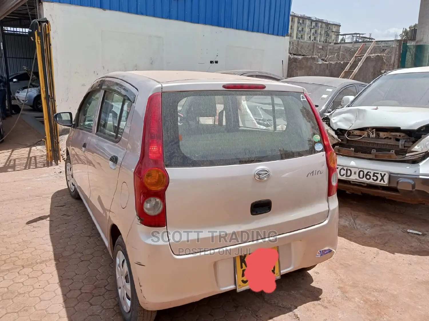 Mira La92 2007 Front Windscreen