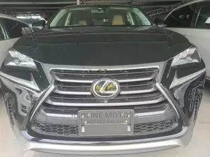 Lexus NX 2016 200t FWD Black