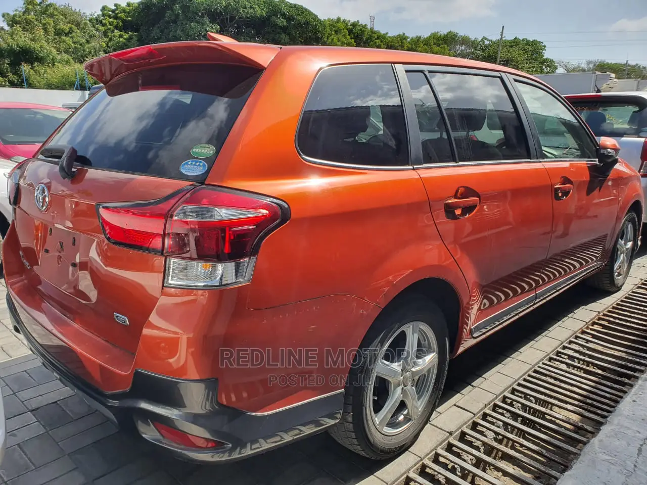 Toyota Fielder 2016 Red