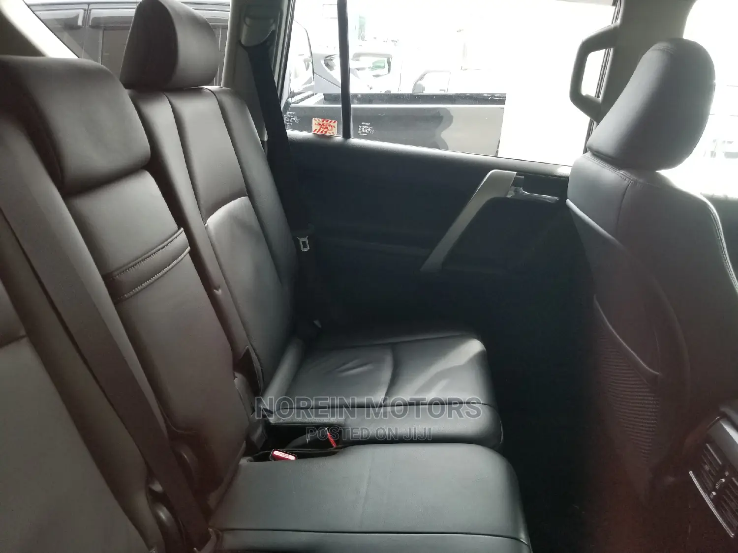 Toyota Land Cruiser Prado 2014 White
