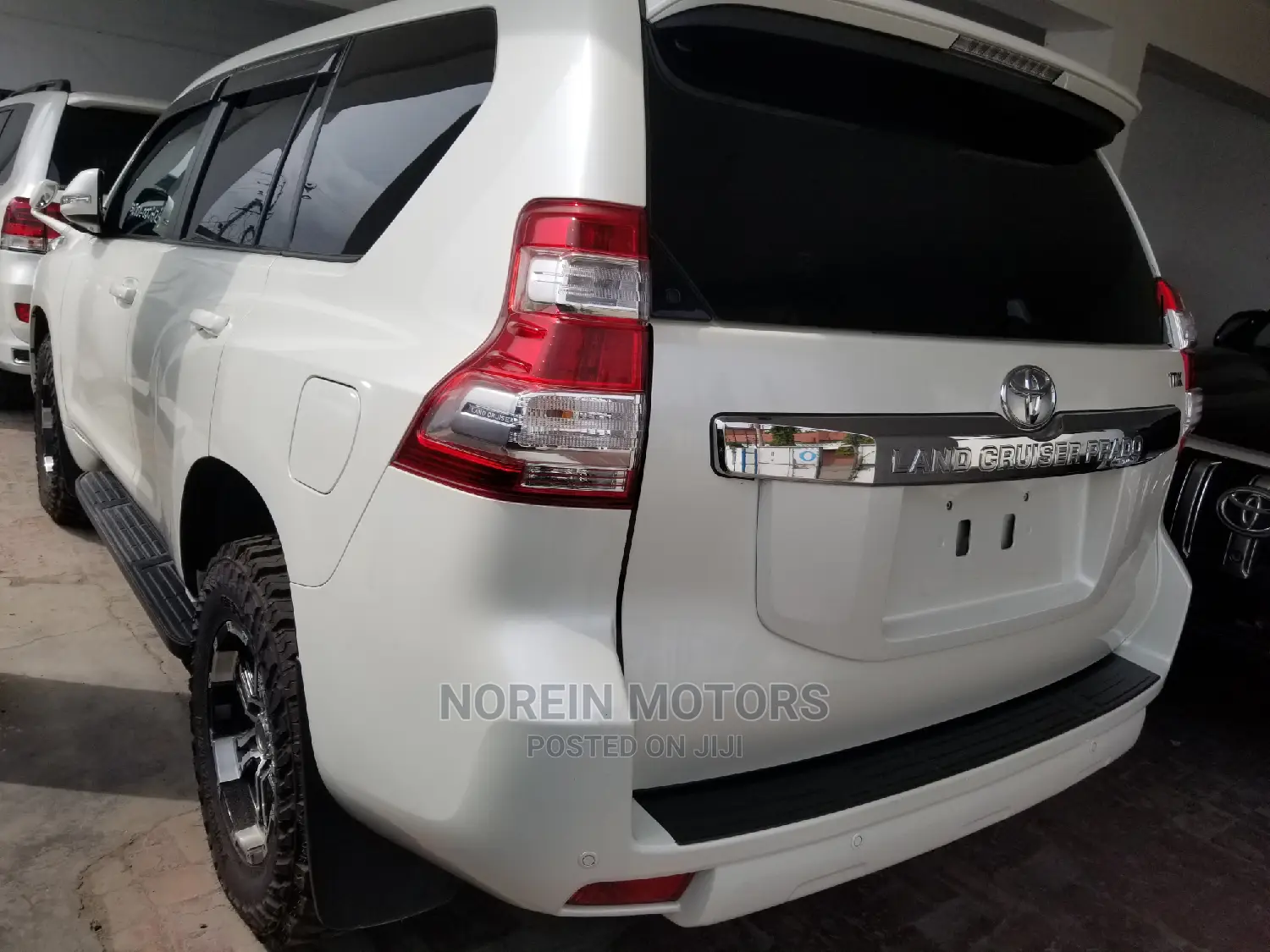 Toyota Land Cruiser Prado 2014 White