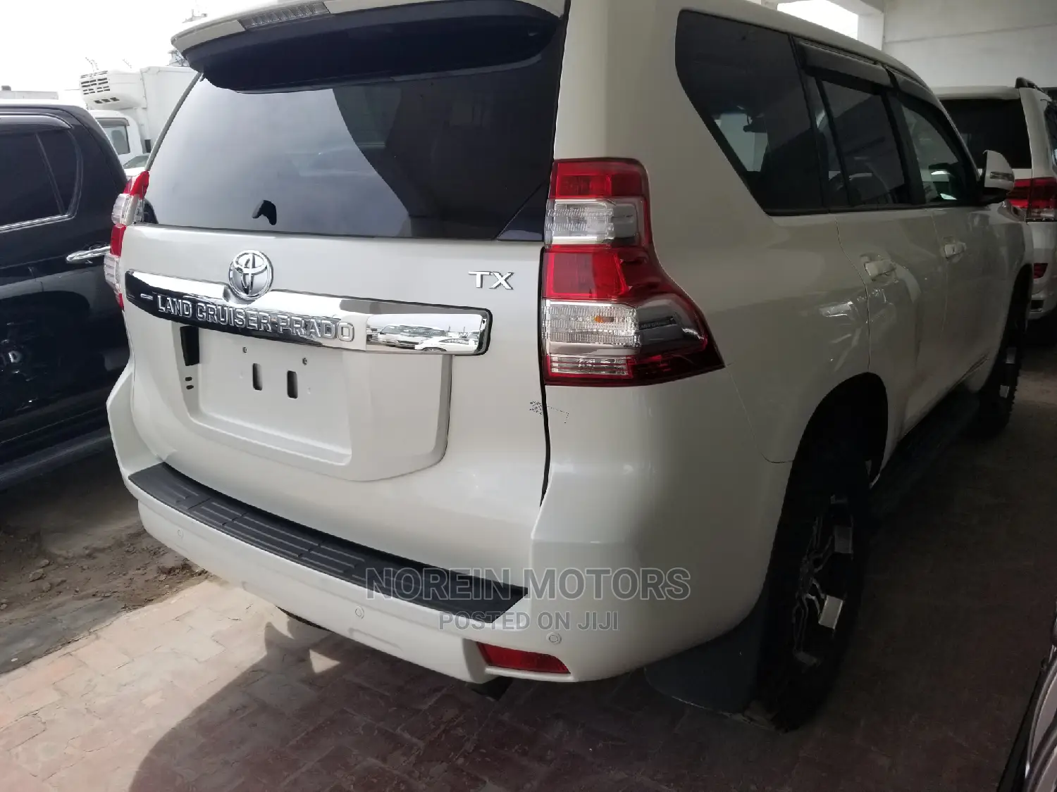 Toyota Land Cruiser Prado 2014 White