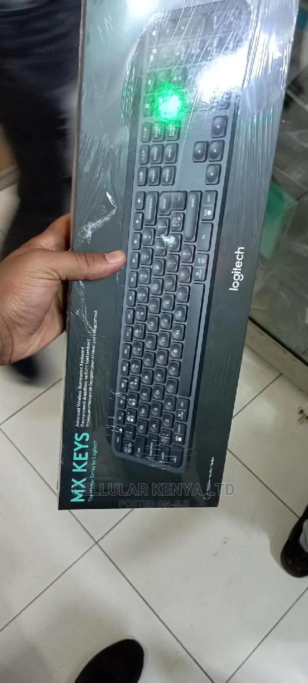 Logitech MX Keys Keyboard - thumbnail 2