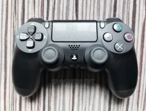 Used Play Station 4, Extra Pad