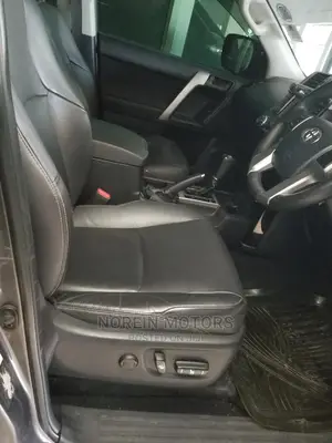 Toyota Land Cruiser Prado 2014 Gray