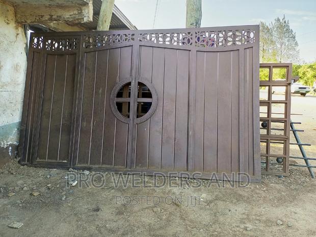 Powder Coated Gates - main view