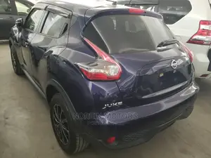 Nissan Juke 2015 Blue