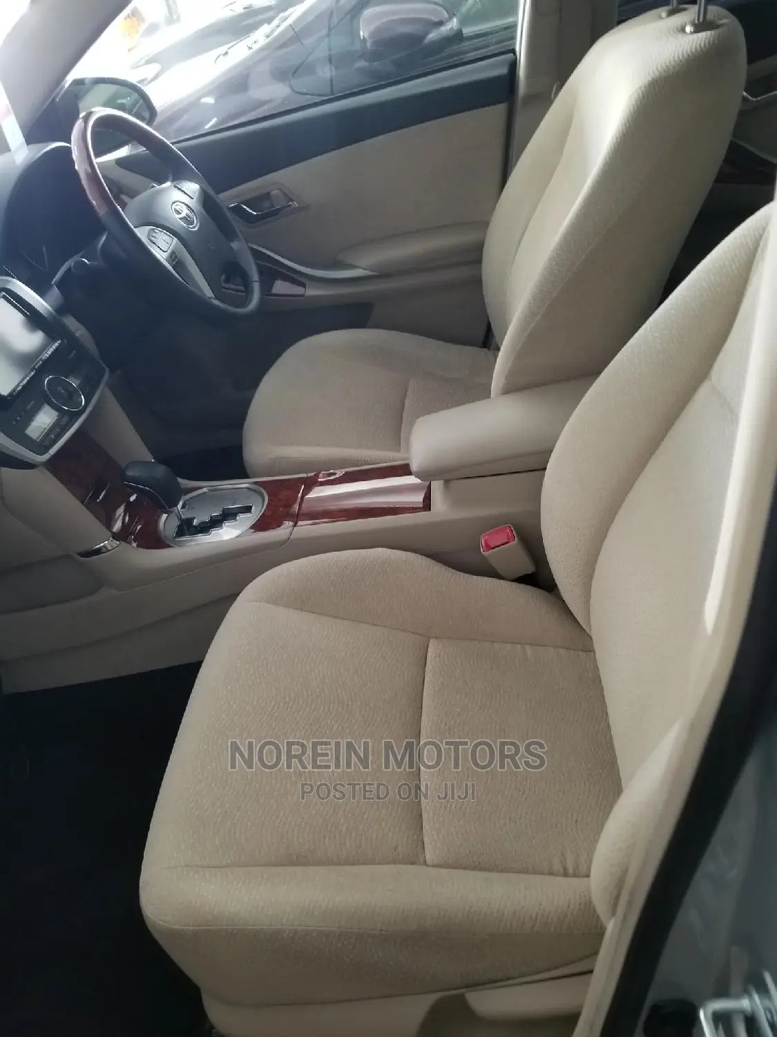 Toyota Allion 2014 Green