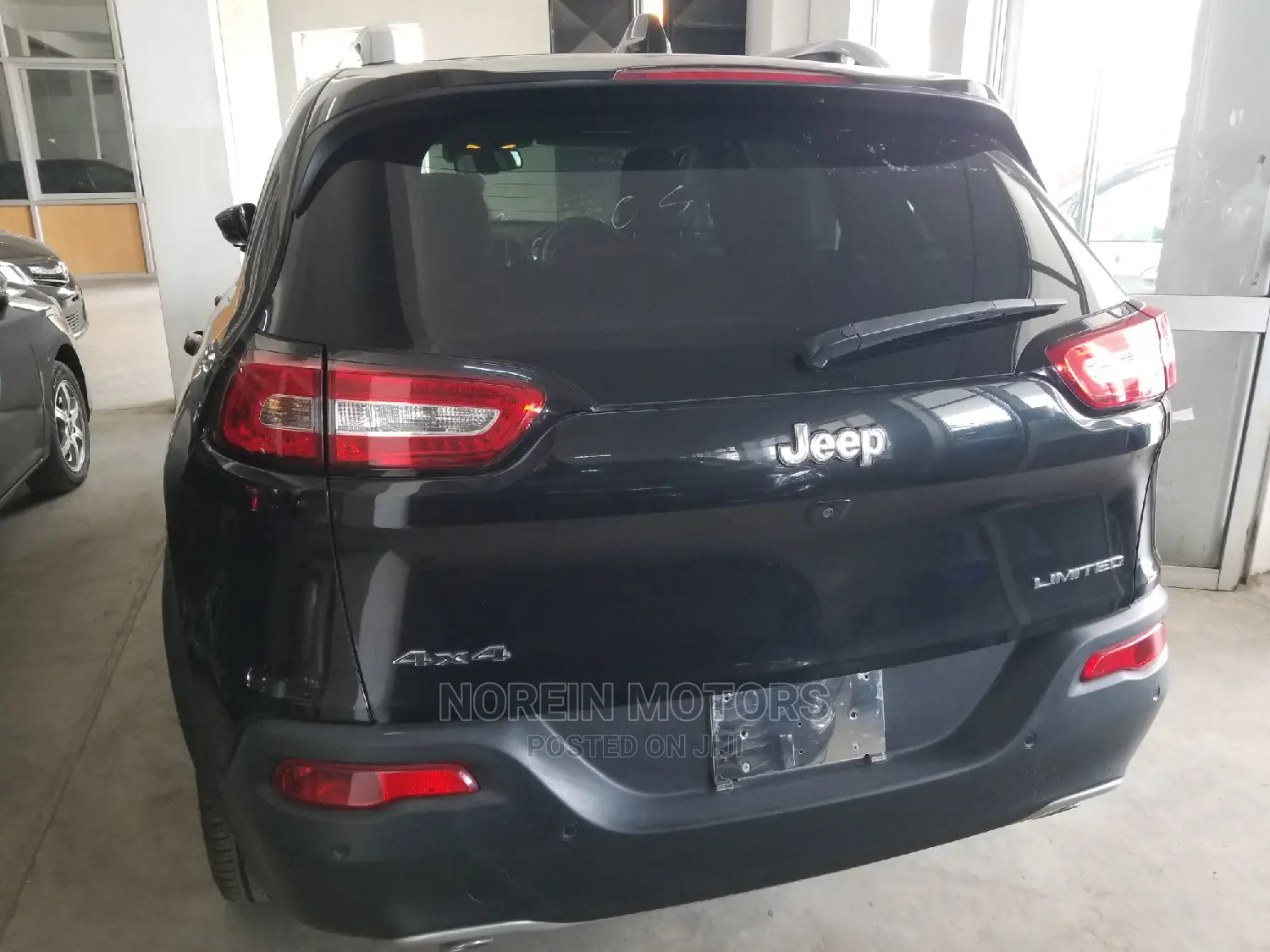 Jeep Cherokee 2014 Black