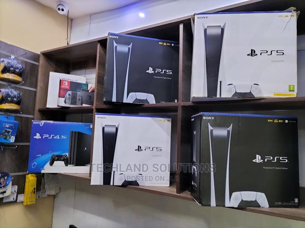 Playstation 5 New, New Ps5 Standard Edition - main view