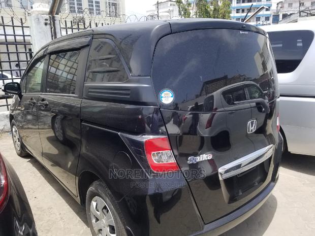Honda Shuttle 2015 Black - thumbnail 10