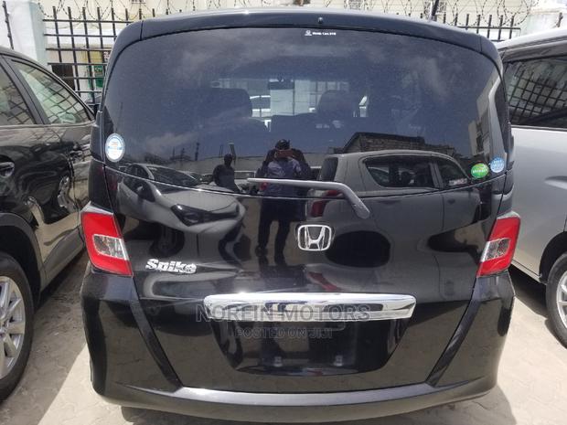 Honda Shuttle 2015 Black - thumbnail 11