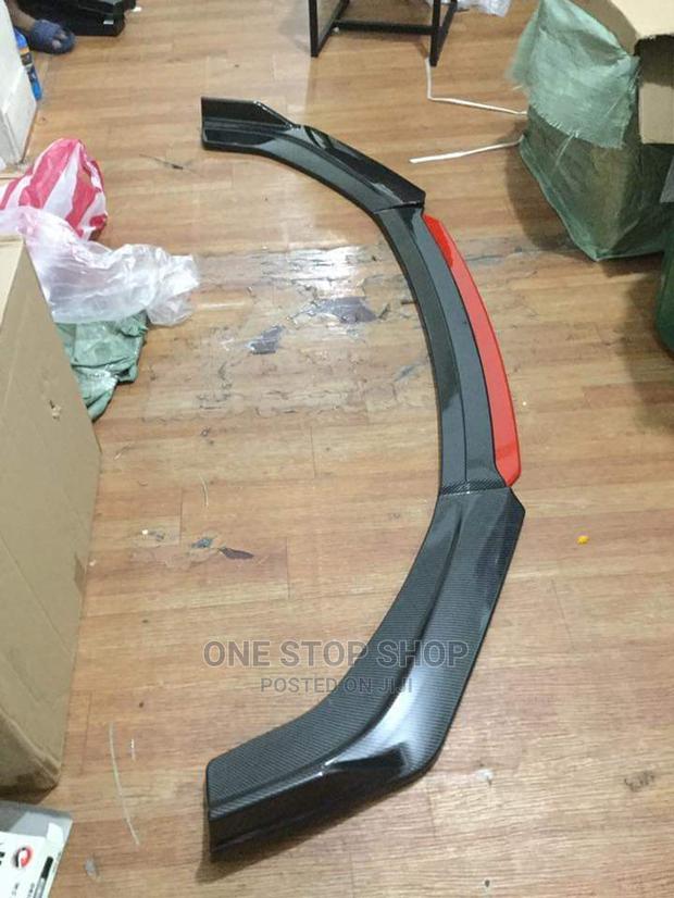 Double Blade Lip Chin Carbon Black With Red Extension